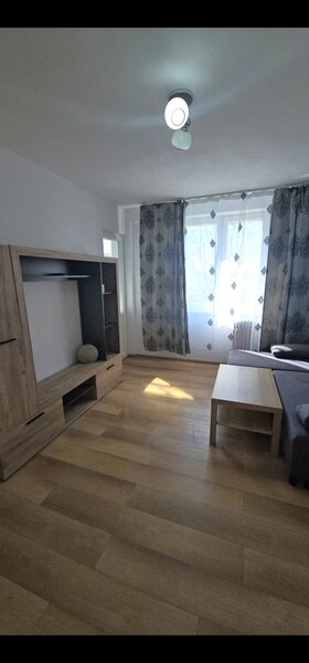 Salaj, Rahova, Parc Humulesti, 15-20 min de Unirii cu stb, renovat, ocazie!